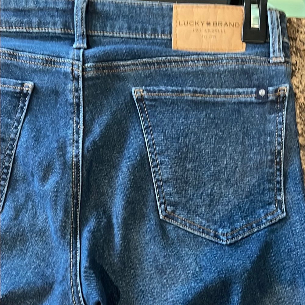 COPY - Lucky Brand Blue Denim Jeans - Picture 4 of 7